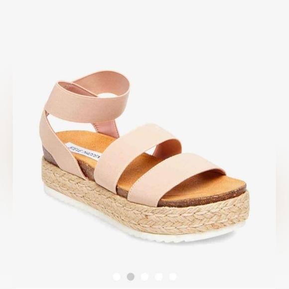 NWT Steve Madden KIMMIE BLUSH Strappy Sandals - Size 11 - Picture 1 of 8